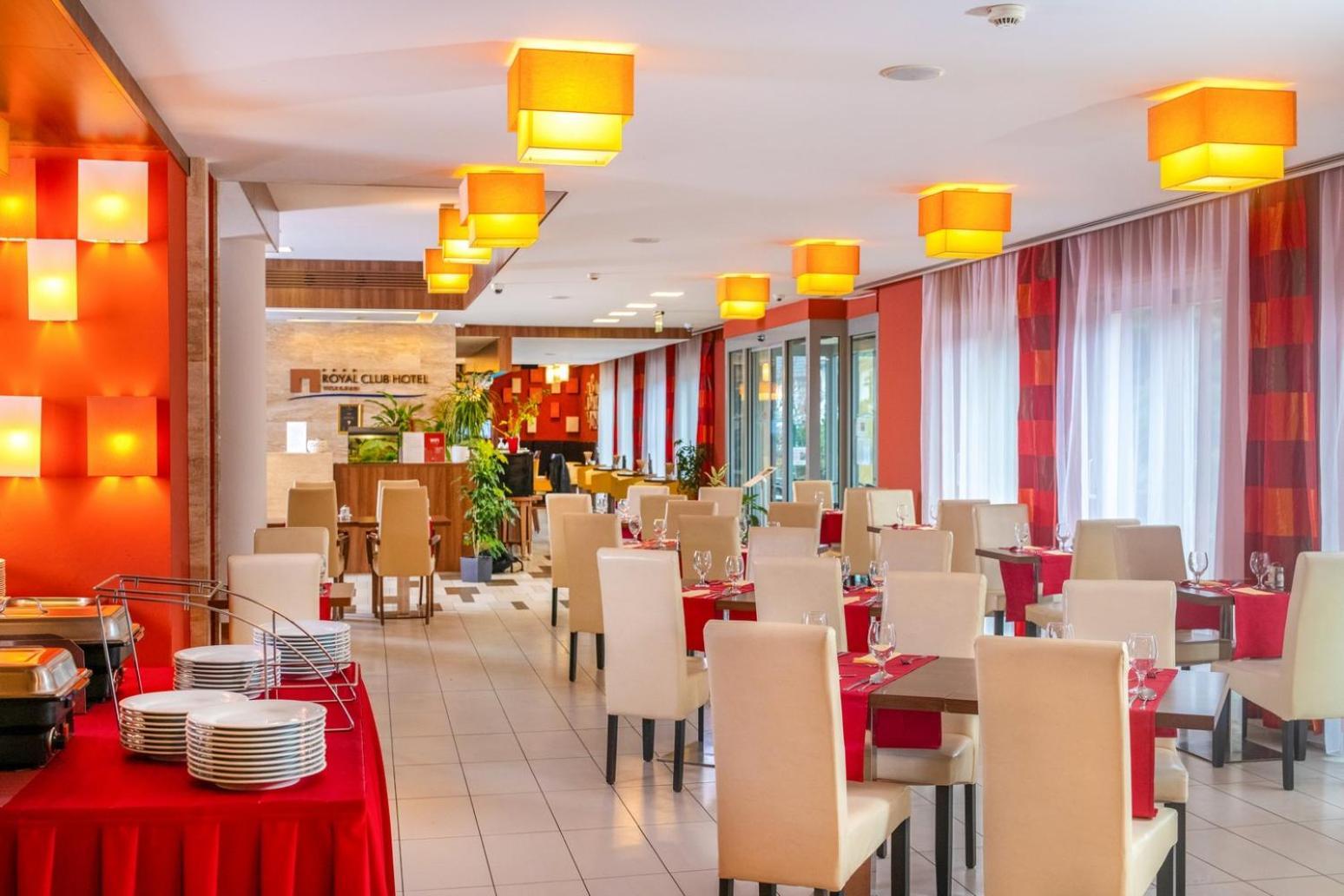 Hotel Royal Club 4*