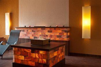 Royal Club Hotel